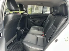 2022 Toyota Yaris L Zhixuan X 1.5L CVT Luxury Plus, белый — фото 16