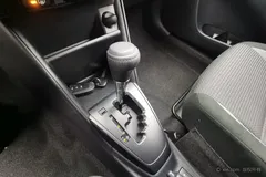 2022 Toyota Vios 1.5L CVT 20th Anniversary, белый — фото 17