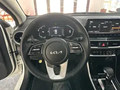 2021 Kia Cerato 1.5L CVT Fashion, белый — фото 9