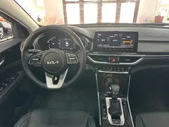 2021 Kia Cerato 1.5L CVT Fashion, белый — фото 14