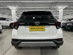2022 Toyota Yaris L Zhixuan X 1.5L CVT Leading Plus, белый — фото 19