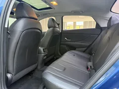 2022 Hyundai Elantra 1.5L CVT LUX Premium, синий — фото 6