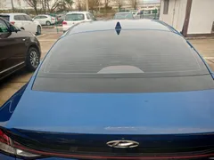 2022 Hyundai Elantra 1.5L CVT LUX Premium, синий — фото 8