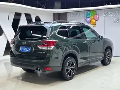 2022 Subaru Forester 2.0i AWD Luxury, зелёный — фото 5