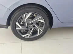 2023 Hyundai Elantra 1.5L CVT GLX Elite, синий — фото 18