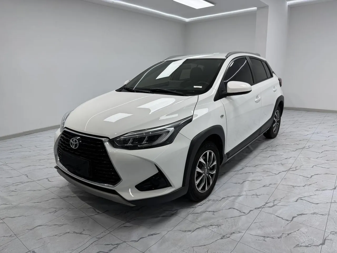 2022 Toyota Yaris L Zhixuan 1.5L CVT Luxury Plus