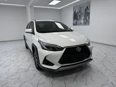 2022 Toyota Yaris L Zhixuan 1.5L CVT Luxury Plus, белый — фото 3