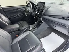 2022 Toyota Yaris L Zhixuan 1.5L CVT Luxury Plus, белый — фото 9