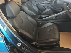 2021 Hyundai Elantra 1.5L CVT LUX Premium, синий — фото 10