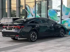 2023 Toyota Avalon 2.0L CVT Luxury, чёрный — фото 5