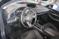 2021 Mazda CX-30 2.0L AT — фото 14