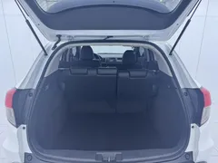 2022 Honda Vezel 1.5L CVT Pioneer, белый — фото 10