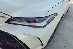 2022 Toyota Avalon 2.5L Touring Premium, белый — фото 2