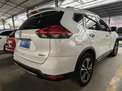 2021 Nissan X-Trail 2.5L XL CVT 4WD, белый — фото 7