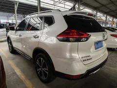 2021 Nissan X-Trail 2.5L XL CVT 4WD, белый — фото 9
