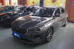 2022 Geely Emgrand 4th Gen 1.5L CVT Premium — фото 1