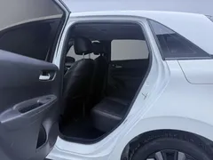 2022 Honda Fit 1.5L CVT Sunroof, белый — фото 13