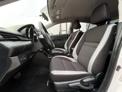 2021 Toyota Yaris L Zhixuan X 1.5L CVT Leading, белый — фото 4