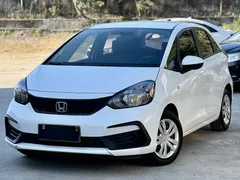 2021 Honda Fit 1.5L CVT, белый — фото 1