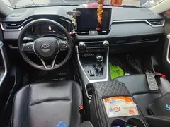 2021 Toyota RAV4 2.0L CVT 2WD Fashion Plus, чёрный — фото 5