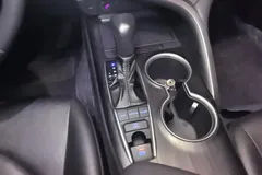 2023 Toyota Camry 2.5G Luxury, чёрный — фото 16