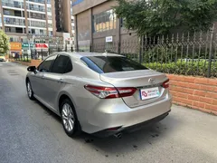 2022 Toyota Camry 2.0G Luxury — фото 8