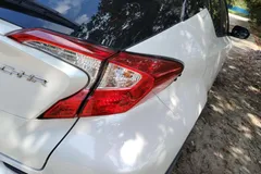 2023 Toyota C-HR 2.0L Comfort, белый — фото 8