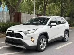 2022 Toyota RAV4 2.0L CVT 2WD Fashion, белый — фото 1