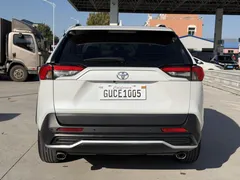 2023 Toyota RAV4 2.0L CVT 2WD 20th Anniversary Platinum, белый — фото 9