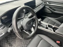 2022 Geely Emgrand 4th Gen 1.5L CVT Luxury, белый — фото 3