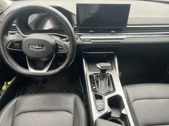 2022 Geely Emgrand 4th Gen 1.5L CVT Luxury, белый — фото 4