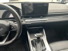 2022 Geely Emgrand 4th Gen 1.5L CVT Luxury, белый — фото 6