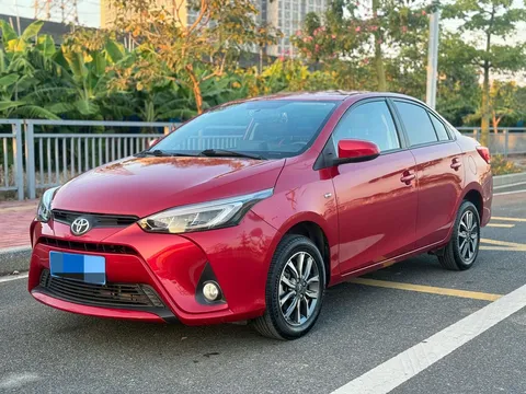 2022 Toyota Yaris L Zhixuan 1.5L CVT Luxury Plus