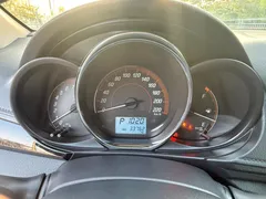 2022 Toyota Yaris L Zhixuan 1.5L CVT Luxury Plus, красный — фото 11