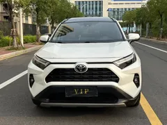 2023 Toyota RAV4 2.0L CVT 2WD Fashion, белый — фото 2