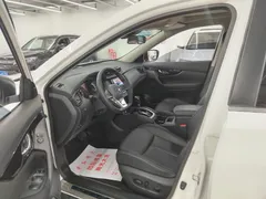 2022 Nissan X-Trail 2.0L 2WD Premium, белый — фото 4