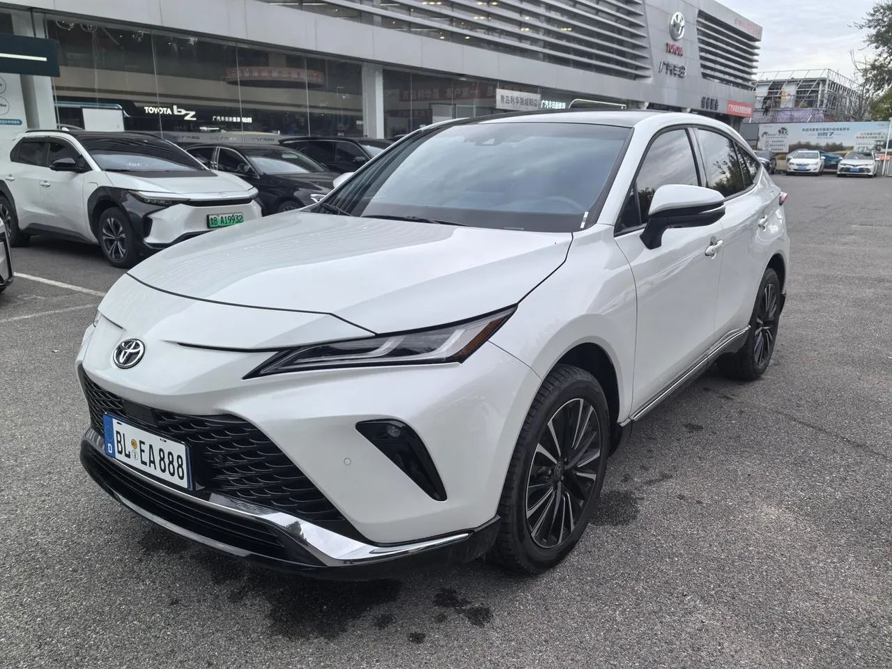 2022 Toyota Venza 2.0L CVT 2WD Premium