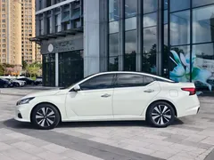 2021 Nissan Teana 2.0L XL Comfort, белый — фото 3
