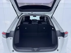 2023 Honda Vezel 1.5L CVT Pioneer, белый — фото 14