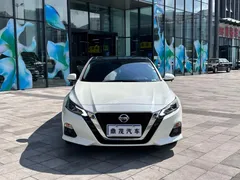 2021 Nissan Teana 2.0L XL Comfort, белый — фото 2