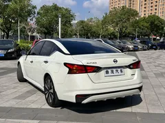2021 Nissan Teana 2.0L XL Comfort, белый — фото 8