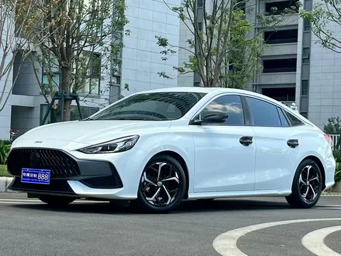 2023 MG MG5 180DVVT CVT Luxury