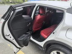 2021 Toyota IZOA 2.0L Yixing Edition, белый — фото 7