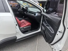 2021 Toyota IZOA 2.0L Yixing Edition, белый — фото 9