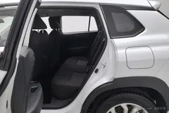 2023 Toyota Frontlander 2.0L CVT Elite, белый — фото 19