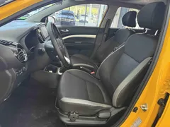 2021 Kia Yipao 1.4L CVT Sunroof, жёлтый — фото 9