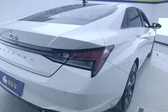 2022 Hyundai Elantra 1.5L CVT GLX Elite, белый — фото 8