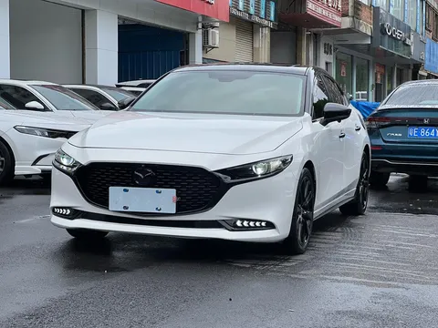 2023 Mazda Mazda3 2.0L AT