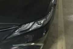 2023 Toyota Camry 2.5G Luxury, чёрный — фото 2