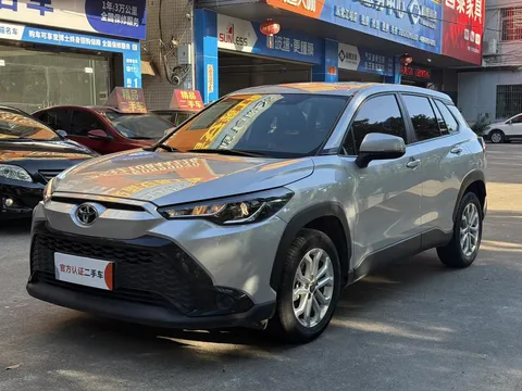 2023 Toyota Frontlander 2.0L CVT Elite